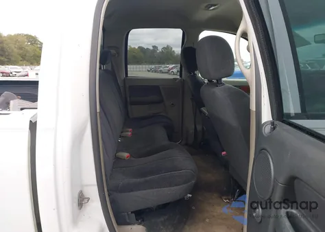 2006 Dodge Ram 1500 Slt z USA, uszkodzony, nr VIN 1D7HA18NX6S521588